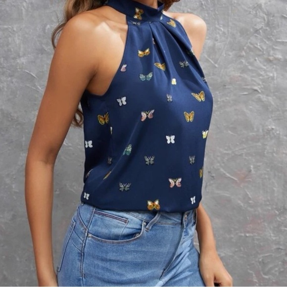 New butterfly print halter top - Picture 2 of 5